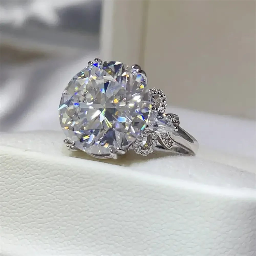 10 Carat Moissanite 925 Sterling Silver Ring