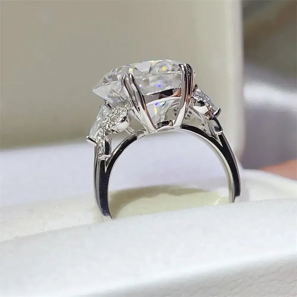 10 Carat Moissanite 925 Sterling Silver Ring