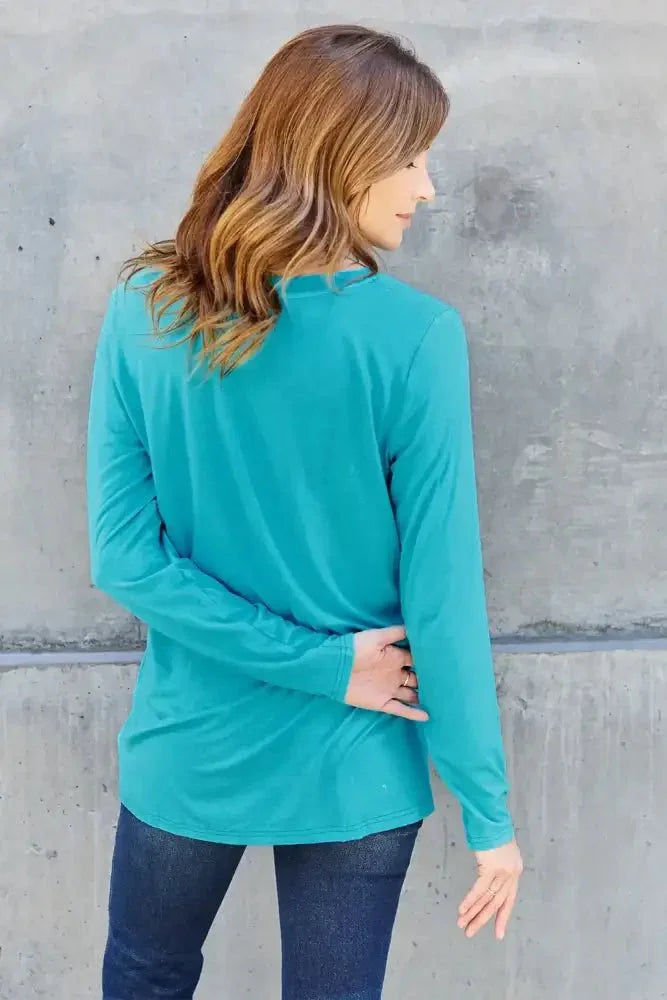 Basic Bae Full Size V - Neck Long Sleeve Top - Update AvenueT-ShirtsTrendsi1001016671409501001016671409508efa3dea - 00f1 - 4b90 - acc0 - ef05ea171d4e - MaxCerulean