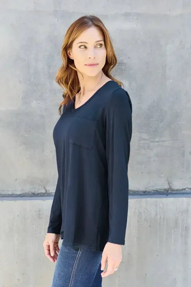 Basic Bae Full Size V - Neck Long Sleeve Top - Update AvenueT-ShirtsTrendsi1001016671494231001016671494231e980991 - a1cd - 4cfa - 8209 - 683730cc444e - MaxDark Blue