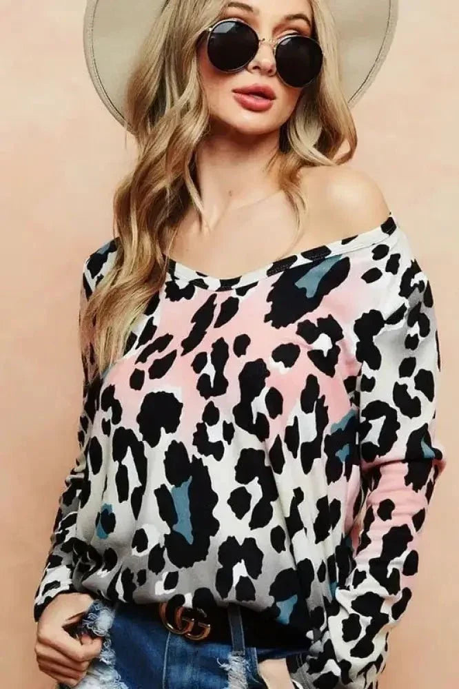 BiBi Gradation Leopard Print Soft Knit Deep U Neck Top - Update AvenueT-ShirtsTrendsi10010095497128510010095497128565ccf24a429d42e091bfcbc114e84bf4 - Max - OriginBLUSH/CHARCOAL
