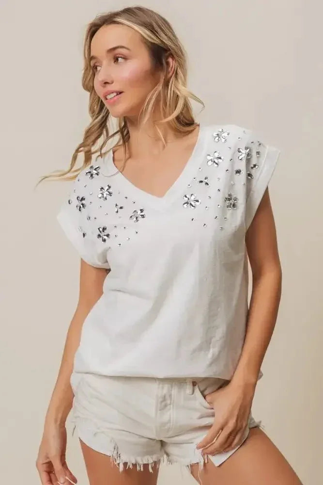BiBi Slub Jersey Rhinestone V Neck Top - Update AvenueT-ShirtsTrendsi100100572031492100100572031492a0d882c644ee4791a513630e9348087b - Max - OriginOFF WHITE