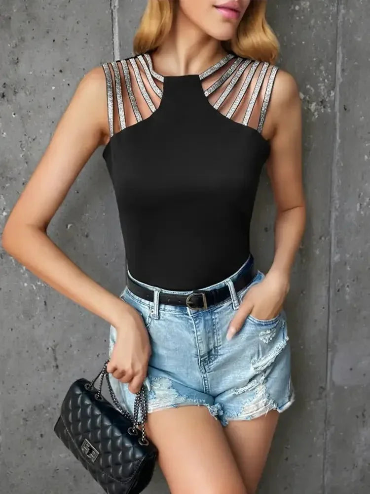 Cutout Sleeveless Tank Top - Update AvenueTrendsi1001002550172841001002550172844201ddea9f8f493d9ad256c0e069eac7 - Max - OriginBlack