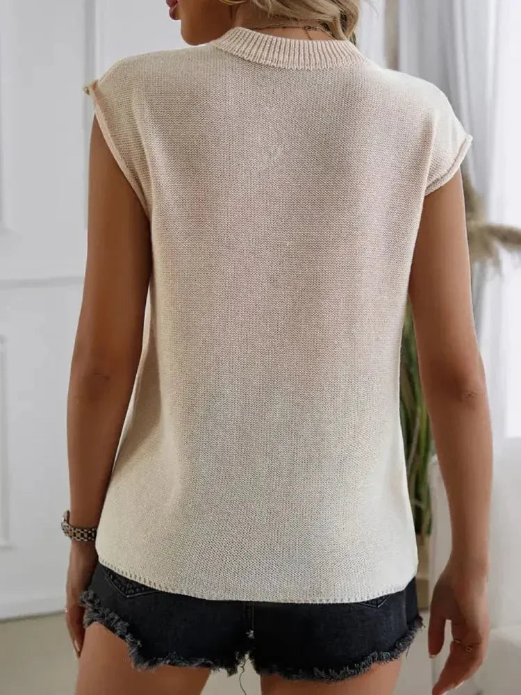 Devine US Flag Round Neck Sweater Vest - Update AvenueHonor the Stars and StripesTrendsi1001009032651061001009032651067fef1858 - 8db9 - 4c50 - b701 - c31050919430 - MaxBeige