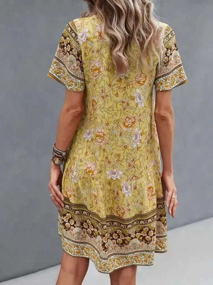Floral Print V - Neck Summer Dress - Update AvenueTrendsi10010072361061310010072361061330e64de8 - dcdb - 40da - 9122 - 8e3e6c9c8f09 - MaxPastel Yellow