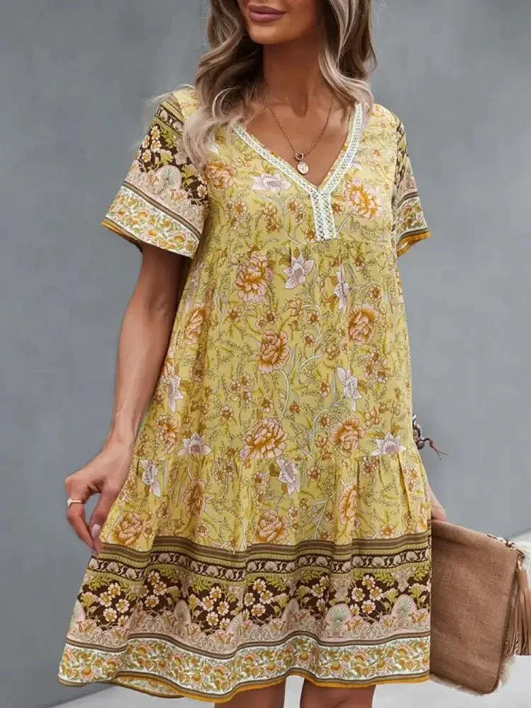 Floral Print V - Neck Summer Dress - Update AvenueTrendsi100100723610613100100723610613c414457c - e2cb - 4f48 - 9fb4 - b2c4a3c0435b - MaxPastel Yellow