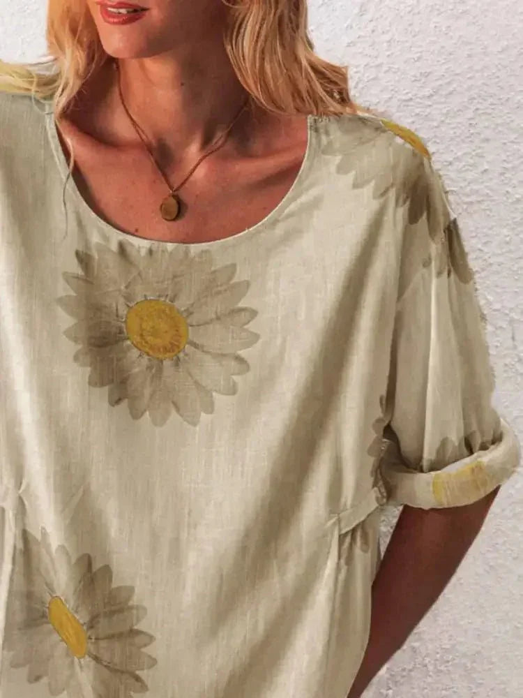 Full Size Flower Round Neck Half Sleeve T-Shirt Plus Size - Update AvenueT-ShirtsTrendsi100100634021710100100634021710531c9f78 - 451b - 4878 - 9622 - 299c5760d021 - Max - OriginTan