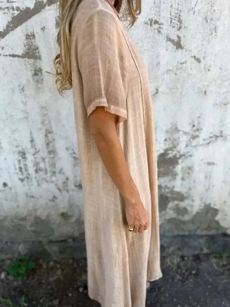Full Size V - Neck Short Sleeve Midi Dress Plus Size - Update AvenueEffortless Elegance: DressesTrendsi100100805681985100100805681985099dc742 - 0d6a - 438f - a029 - 740d0d1e50f0 - MaxTan