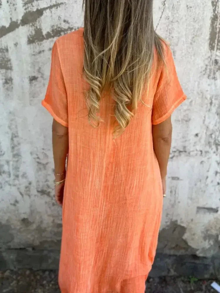 Full Size V - Neck Short Sleeve Midi Dress Plus Size - Update AvenueEffortless Elegance: DressesTrendsi1001008056876441001008056876449fa80be2 - 6b01 - 4738 - 8a70 - 451ca63715bc - MaxTangerine