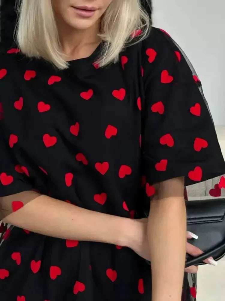 Heart Print Oversized T-Shirt - Update AvenueT-ShirtsTrendsi10010020094103110010020094103155989387 - 4957 - 4920 - 96e6 - 959d7965029c - Max - OriginBlack