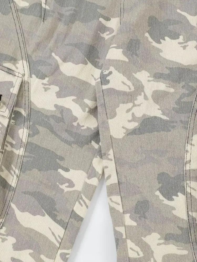 Men's Camo Wide Leg Cargo Jeans - Update AvenueTrendsi100400180616528100400180616528Men's Camo Wide Leg Cargo JeansCamouflage