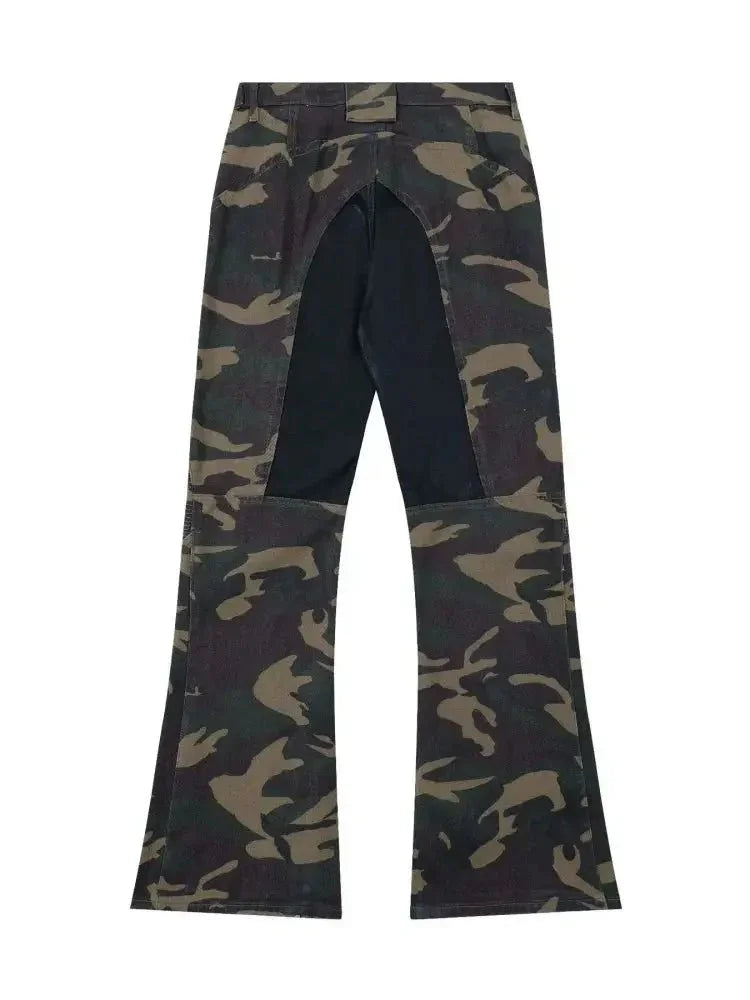 Men's Camouflage Bootcut Jeans with Seam Detail - Update AvenueTrendsi100400034030074100400034030074Men's Camouflage Bootcut Jeans with Seam DetailGreen