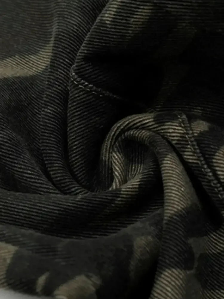 Men's Camouflage Cargo Jeans with Multiple Pockets