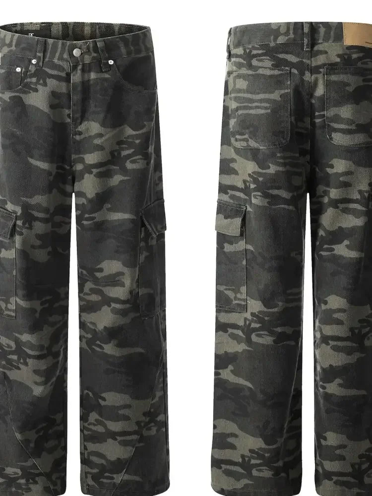 Men's Camouflage Cargo Jeans with Multiple Pockets