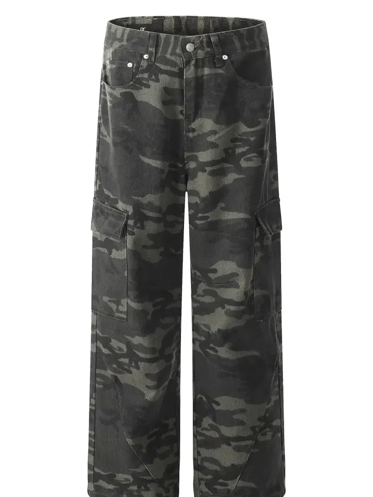 Men's Camouflage Cargo Jeans with Multiple Pockets