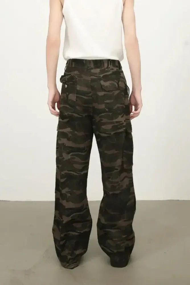 Men's Camouflage Jeans with Cargo Pockets - Update AvenueTrendsi100400333754695100400333754695Men's Camouflage Jeans with Cargo PocketsGreen Camouflage