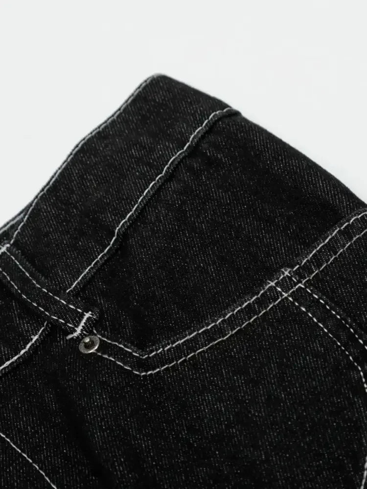 Men's Wide-Leg Jeans with Contrast Stitching