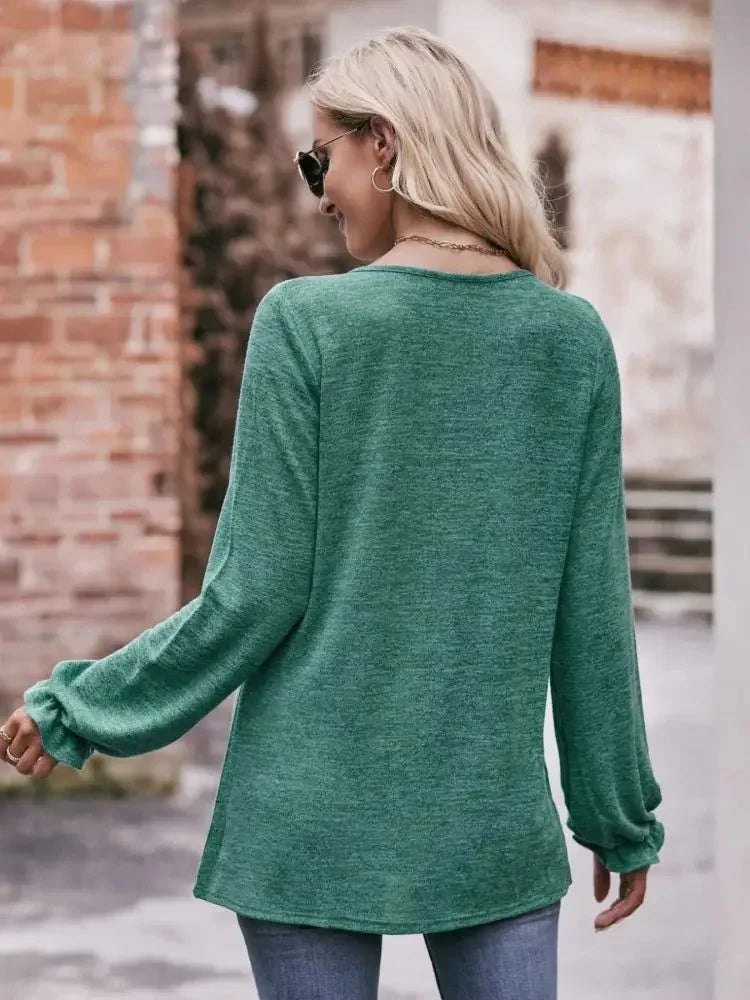 Round Neck Long Sleeve Casual T-Shirt - Update AvenueT-ShirtsTrendsi1001003444114071001003444114077e23b538 - f2d9 - 4685 - a21b - babaff40c165 - Max - OriginDark Green