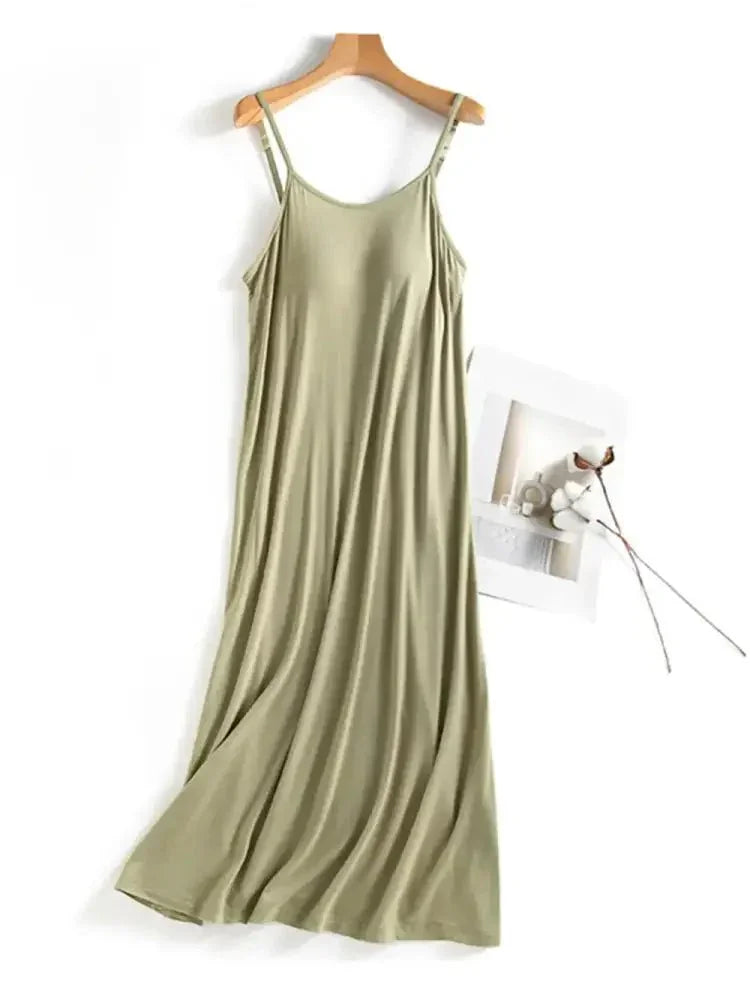 Scoop Neck Midi Cami Dress with Bra - Update AvenueVacation StyleTrendsi100100642971774100100642971774067e5749 - 0973 - 4960 - b988 - 81abd73ecb7c - MaxMatcha Green