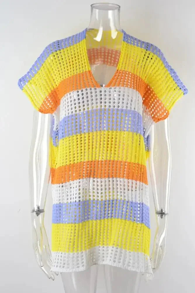 Slit Color Block V - Neck Cover - Up - Update AvenueTrendsi100100075441250100100075441250a770f9e8 - f951 - 45f9 - 8c3f - 534a63b52b75 - MaxYellow