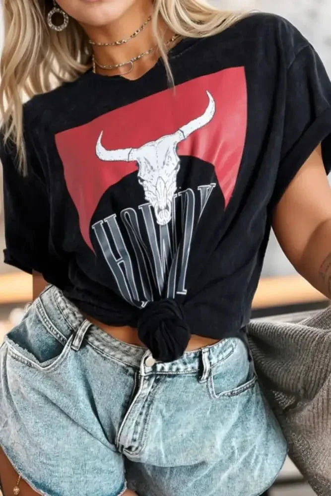 Western HOWDY Steer Head Print Side Slits Loose Fit T Shirt - Update AvenueT-ShirtsTrendsi100100989516622100100989516622443b7d8f - 7699 - 49ad - a1aa - 33c7bacf773d - Max - OriginBlack