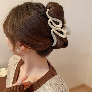 Update Avenue hair jewelry accessories - Chic Clips - Update Avenue
