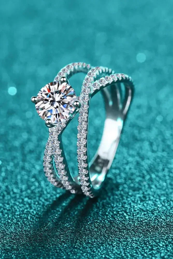 1 Carat Moissanite Crisscross Ring - Update AvenueRingTrendsi1013000285802351013000285802351 Carat Moissanite Crisscross RingSilver