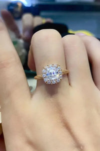1 Carat Moissanite Twisted Ring - Update AvenueRingTrendsi1001004159286491001004159286491 Carat Moissanite Twisted RingGold