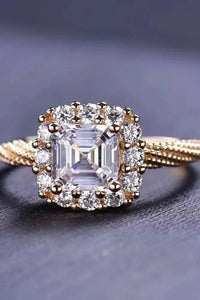 1 Carat Moissanite Twisted Ring - Update AvenueRingTrendsi1001004159286491001004159286491 Carat Moissanite Twisted RingGold