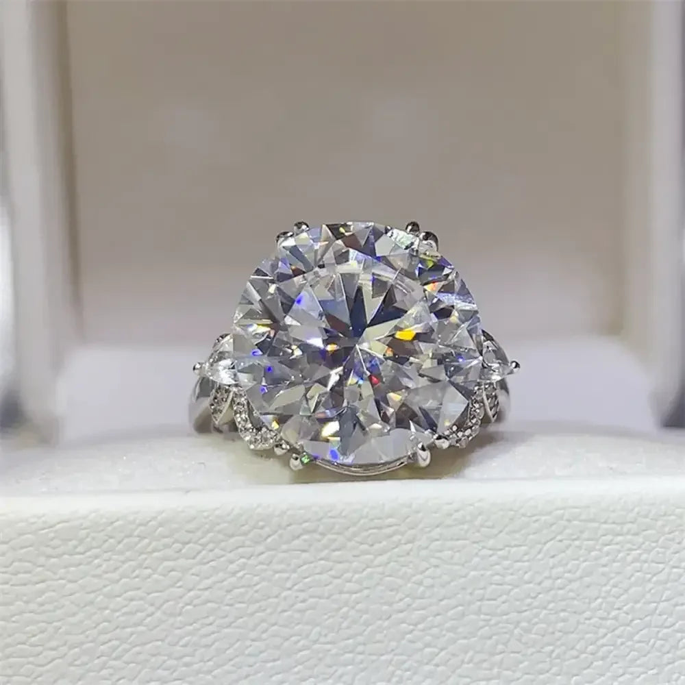 10 Carat Moissanite 925 Sterling Silver Ring
