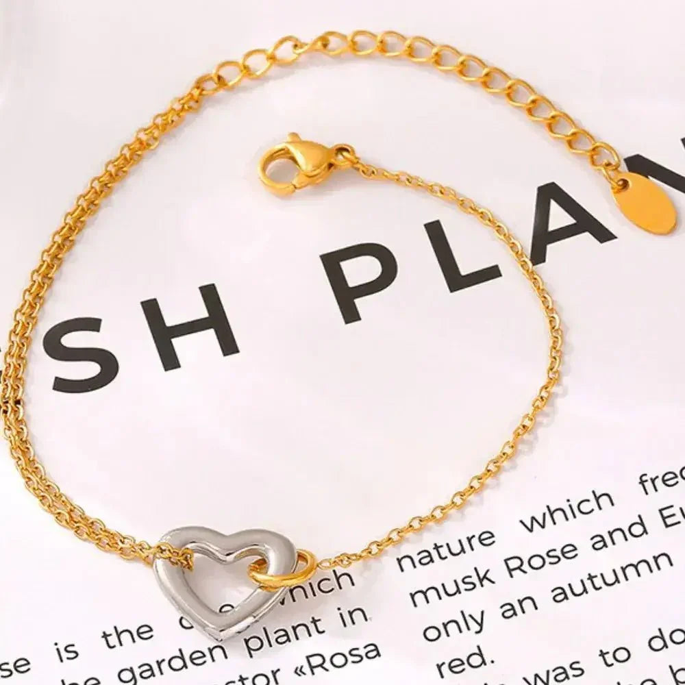 18K Gold - Plated Heart Bracelet - Update AvenueBraceletsTrendsi10050075267137310050075267137318K Gold - Plated Heart BraceletGold