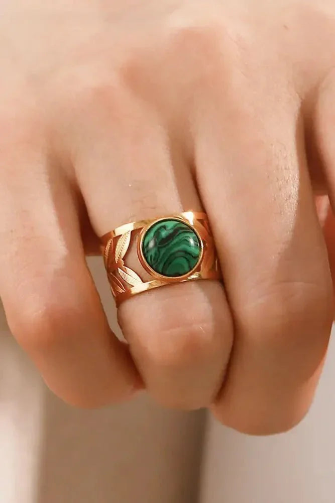 18k Gold Plated Malachite Leaf Ring - Update AvenueRingTrendsi10010044957437210010044957437218k Gold Plated Malachite Leaf RingMalachite