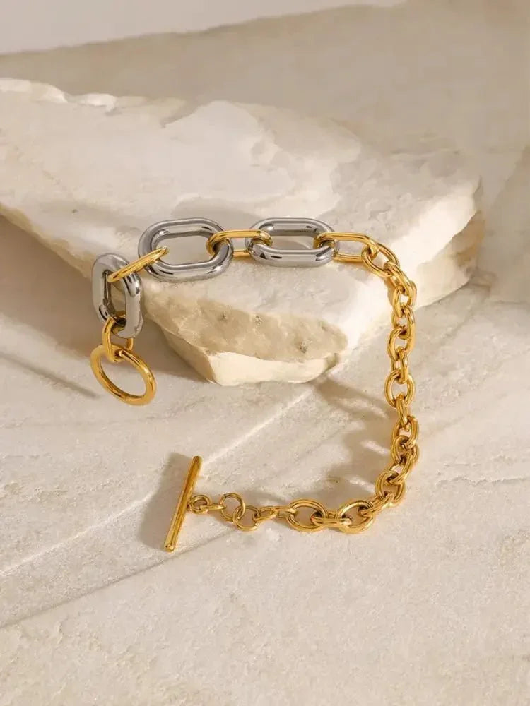 18K Gold - Plated Stainless Steel Chain Bracelet - Update AvenueBraceletsTrendsi10050094073132510050094073132518K Gold - Plated Stainless Steel Chain BraceletGold