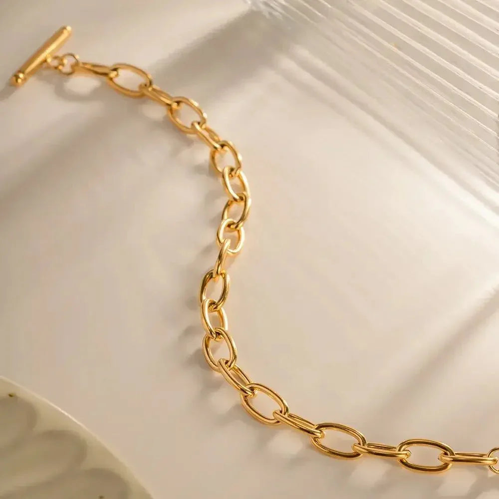 18K Gold - Plated Stainless Steel Toggle Chain Bracelet - Update AvenueBraceletsTrendsi10050005403152110050005403152118K Gold - Plated Stainless Steel Toggle Chain BraceletGold