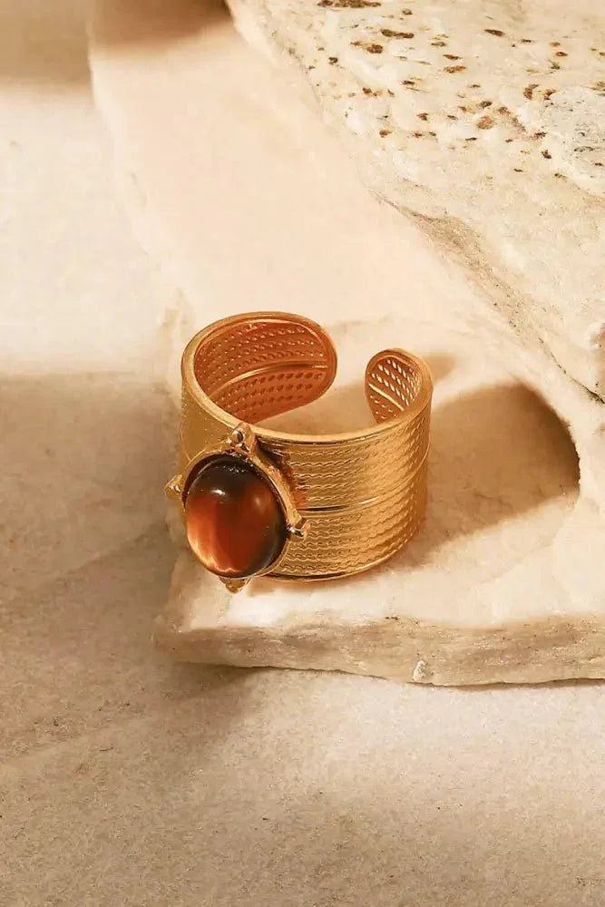 18K Gold - Plated Wide Open Ring - Update AvenueRingTrendsi10010020973870010010020973870018K Gold - Plated Wide Open RingBrown