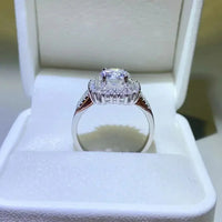 2 Carat Moissanite 925 Sterling Silver Ring - Update AvenueRingTrendsi1005004428514021005004428514022 Carat Moissanite 925 Sterling Silver RingSilver