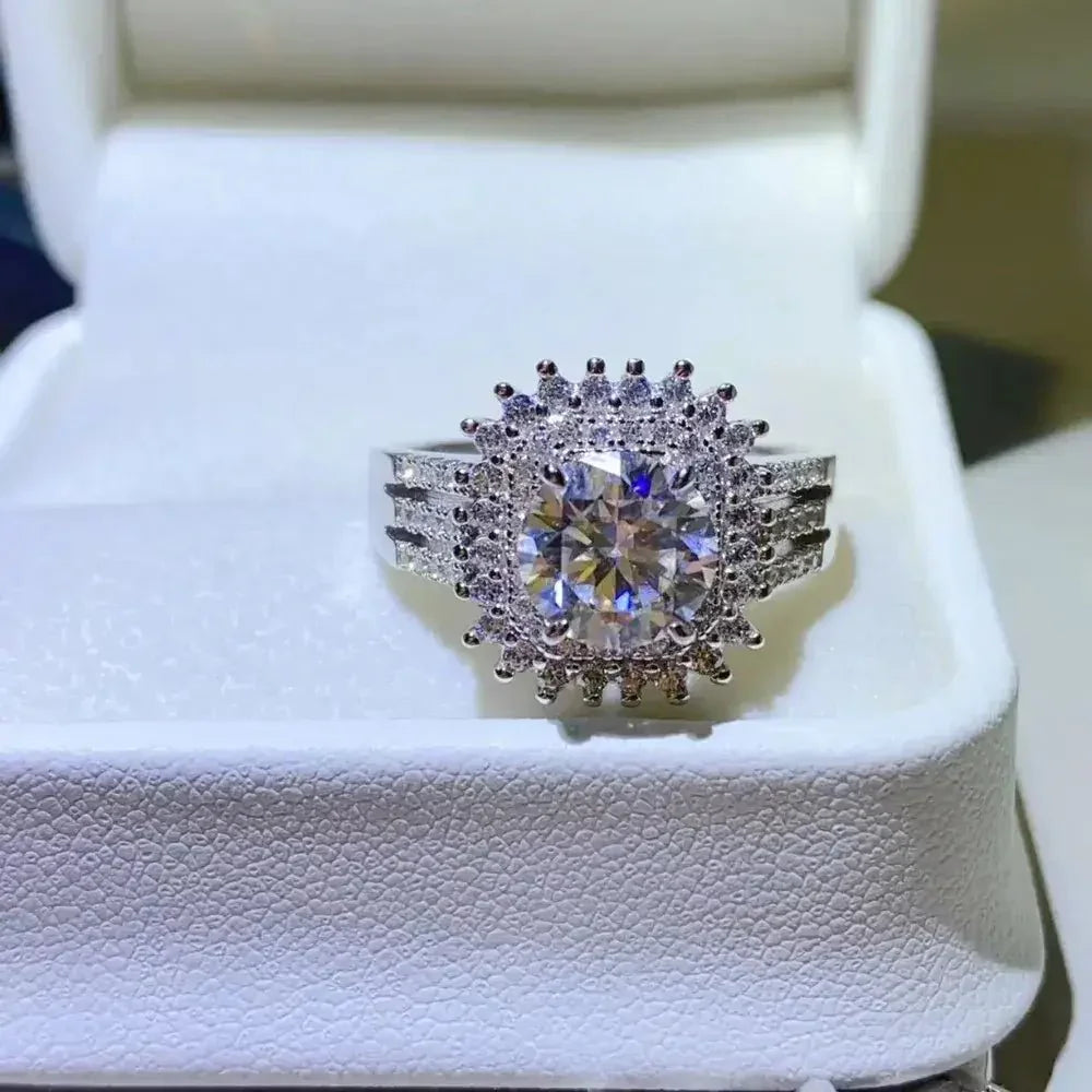 2 Carat Moissanite 925 Sterling Silver Ring - Update AvenueRingTrendsi1005004428514021005004428514022 Carat Moissanite 925 Sterling Silver RingSilver