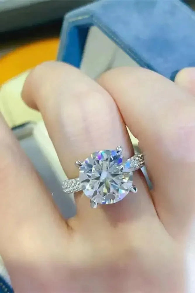 5 Carat Moissanite 925 Sterling Silver Ring - Update AvenueRingTrendsi1013005835392061013005835392065 Carat Moissanite 925 Sterling Silver RingSilver