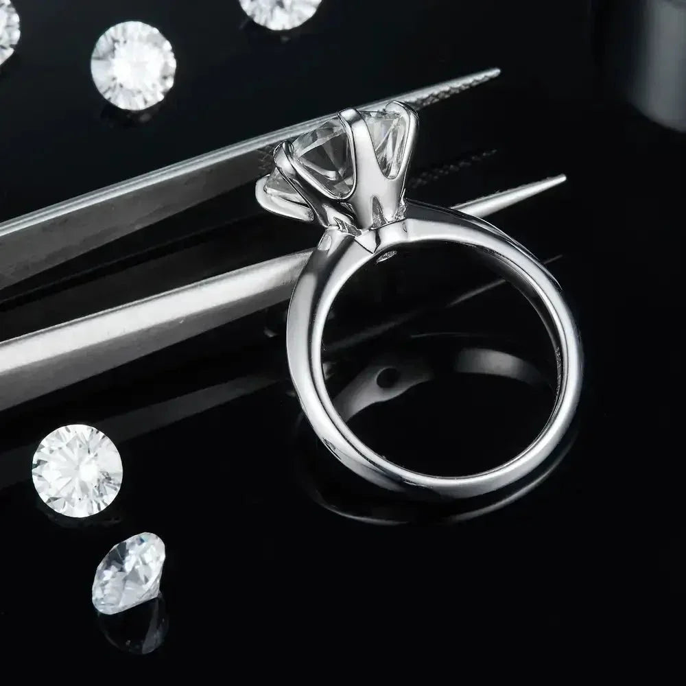 5 Carat Moissanite 925 Sterling Silver Ring - Update AvenueRingTrendsi1013009868608911013009868608915 Carat Moissanite 925 Sterling Silver RingSilver
