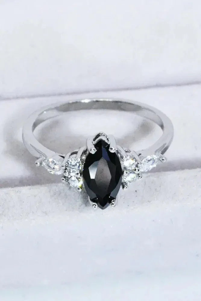 925 Sterling Silver Black Agate Ring - Update AvenueRingTrendsi100100260542338100100260542338925 Sterling Silver Black Agate RingBlack