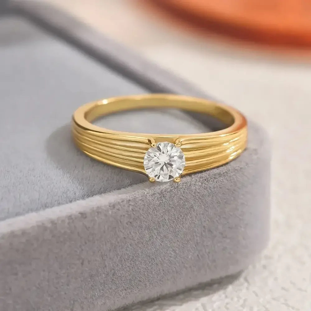 925 Sterling Silver Moissanite Ring