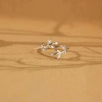 925 Sterling Silver Zircon Leaf Shape Ring - Update AvenueRingTrendsi100500188492613100500188492613925 Sterling Silver Zircon Leaf Shape RingSilver