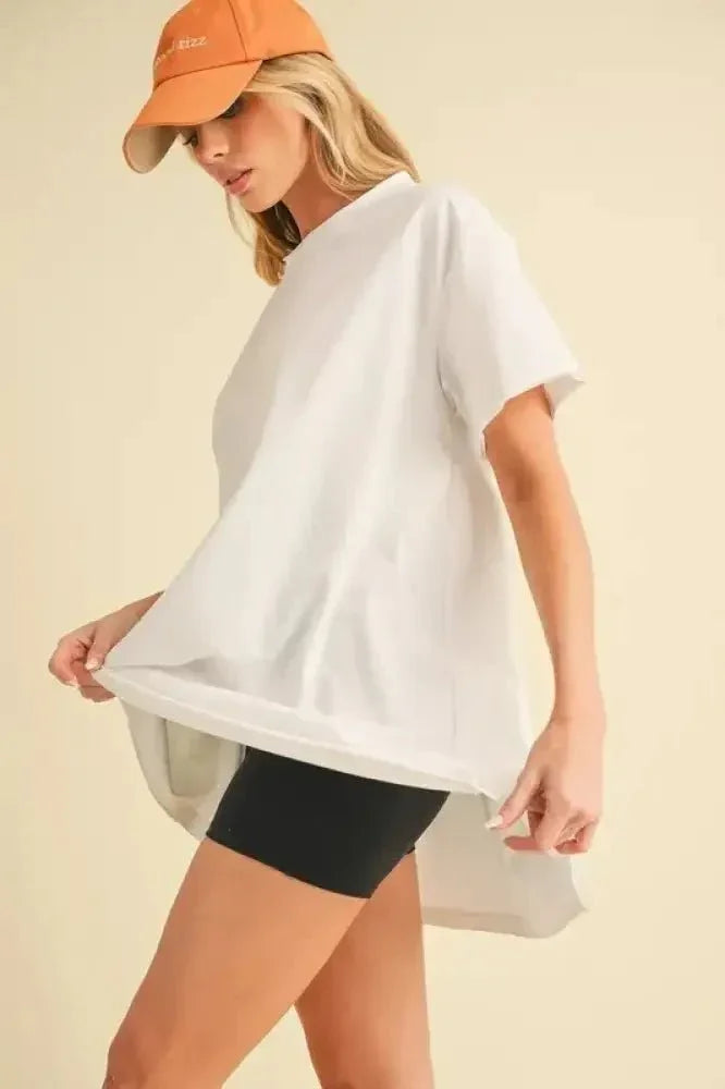 Aemi+Co Round Neck Short Sleeve Oversized T-Shirt - Update AvenueT-ShirtsTrendsi1001002416610361001002416610369b20e6a833eb4c7db2795ce9d5e006a1 - Max - OriginWHITE