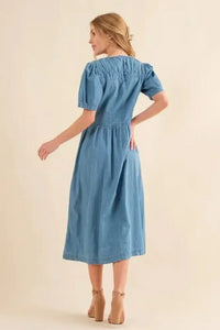 And The Why Full Size Washed Chambray Midi Dress Plus Size - Update AvenueEffortless Elegance: DressesTrendsi100100843731900100100843731900ad354612374e4606bf7c9323fe8154eb - Max - OriginDenim Blue