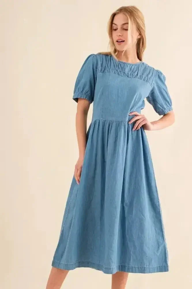 And The Why Full Size Washed Chambray Midi Dress Plus Size - Update AvenueEffortless Elegance: DressesTrendsi100100843731900100100843731900d707638efed34e2a9a0d766510ffd16a - Max - OriginDenim Blue