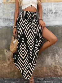 Asymmetrical Smocked Printed Skirt - Update AvenueBoho VibesTrendsi100100905476076100100905476076df9df007 - dd43 - 4368 - b1d8 - 0edaed7c0fda - Max - OriginBlack