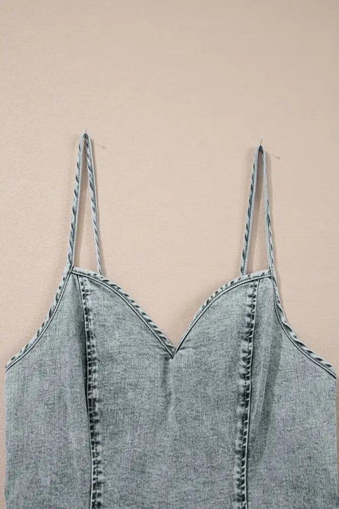 Back Zipped Mini Cami Denim Dress - Update AvenueFestival VibesTrendsi100100172957415100100172957415064190e9 - 9e6d - 4175 - 95cb - 1762d4161541 - MaxMedium