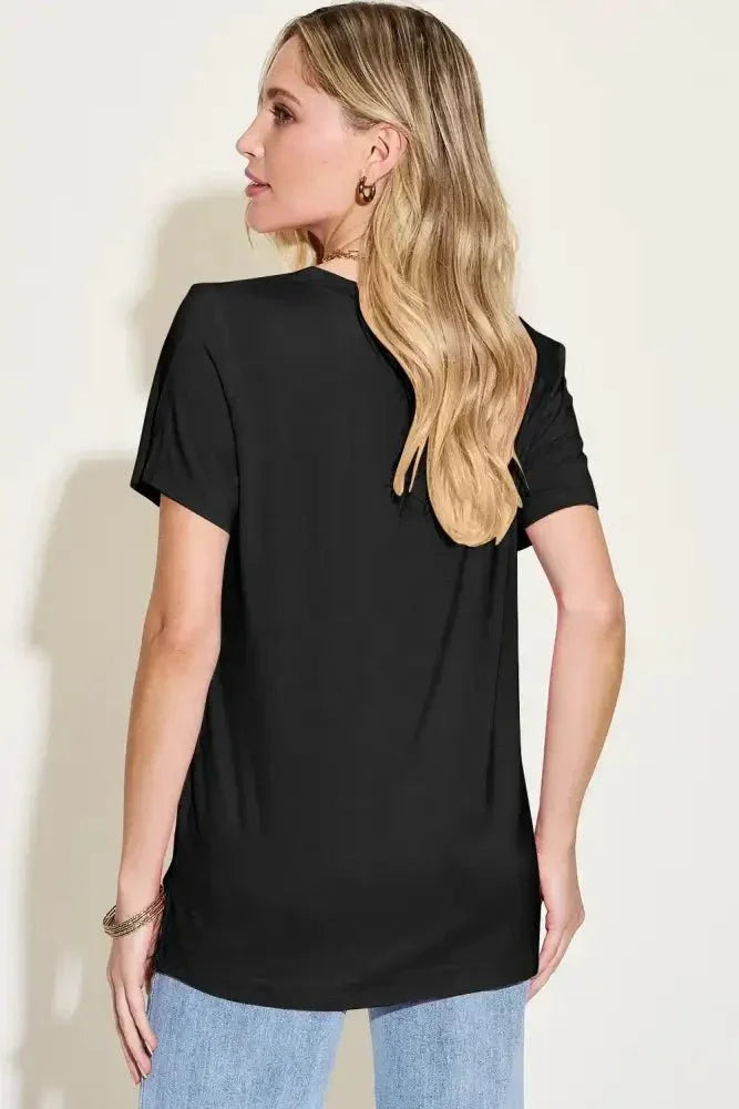 Basic Bae Bamboo Full Size V - Neck High - Low T-Shirt - Update AvenueT-ShirtsTrendsi100100251271373100100251271373eaf9d104 - b515 - 419e - a0ef - dfd56ba29e7a - MaxBlack