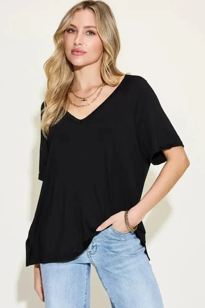 Basic Bae Full Size Bamboo Slit V - Neck Short Sleeve T-Shirt - Update AvenueT-ShirtsTrendsi1001007350175951001007350175952a9e2044 - 0925 - 4b0d - a0cf - 96beca23ce0c - MaxBlack