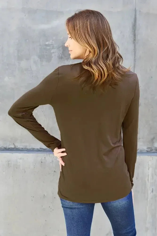 Basic Bae Full Size Round Neck Long Sleeve Top - Update AvenueT-ShirtsTrendsi1001013177923681001013177923688a2f6ec0 - 4f17 - 49ec - a232 - cfe7a1197579 - MaxDark Brown
